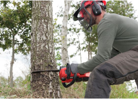 SKIL 0540 CA Hiiliharjaton akkuketjusaha / akkumoottorisaha