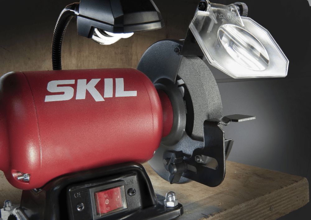 Skil 1355 AA penkkihiomakone LED valolla 150 mm 400 W